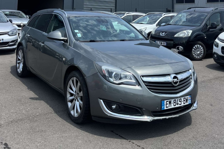 OPEL INSIGNIA SPORTS TOURER