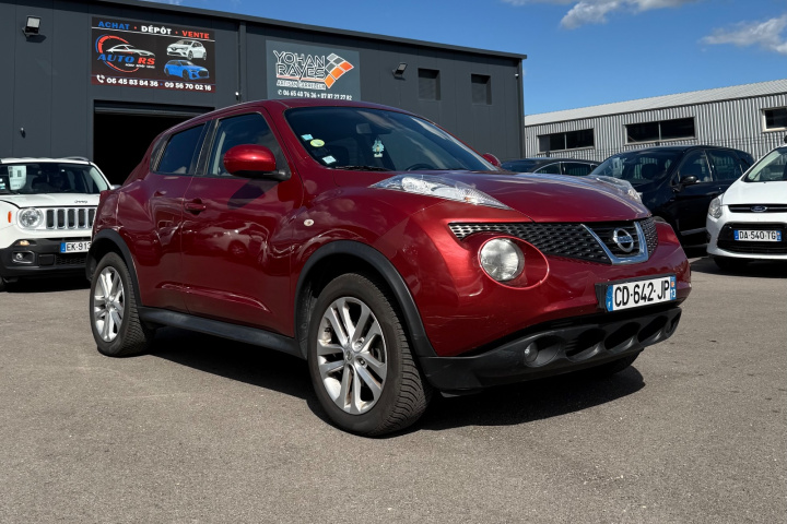 NISSAN JUKE