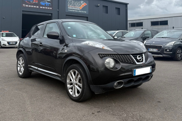NISSAN JUKE