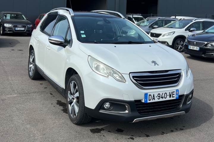 PEUGEOT 2008